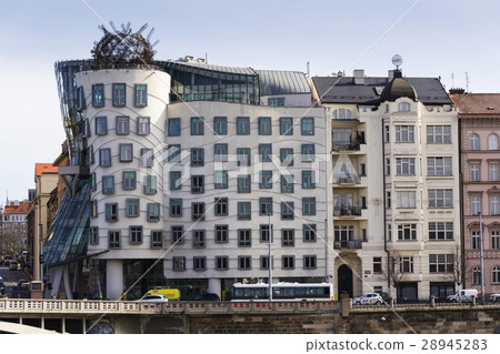 The Dancing House in Prague, Czech republic 28945283