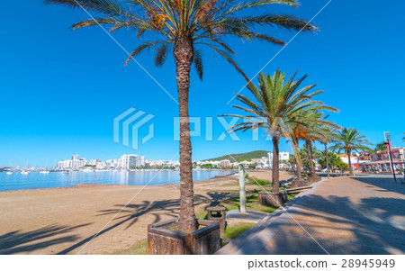 Main beach walkway in Sant Antoni De Portmany. Main beach walkway in Sant Antoni De Portmany. 28945949