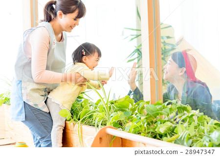 女商人,母親,內部育兒拍攝合作:RYOZAN PARK大塚 女商人,母親,內部育兒拍攝合作:RYOZAN PARK大塚 28947347