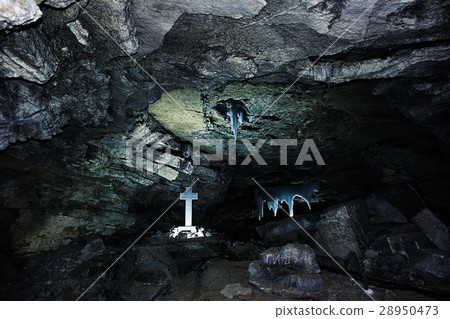 Cave landscape caving 28950473