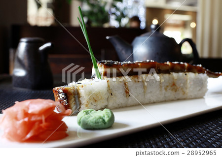 serving in eastern restaurant, sushi serving in eastern restaurant, sushi 28952965
