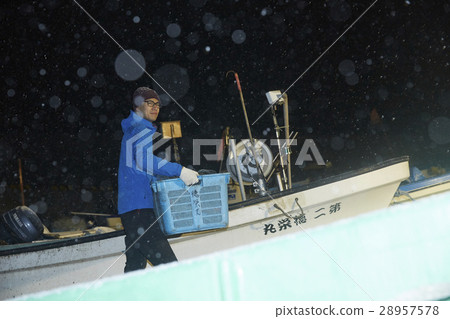 Fisherman portrait Fisherman portrait 28957578