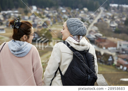 婦女在建築中旅行與聯合形成 28958683