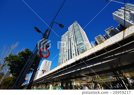 Metropolitan Heights and Bicycle Permanent Traffic Signs Piercing the Tower Mansion Metropolitan Heights and Bicycle Permanent Traffic Signs Piercing the Tower Mansion 28959217