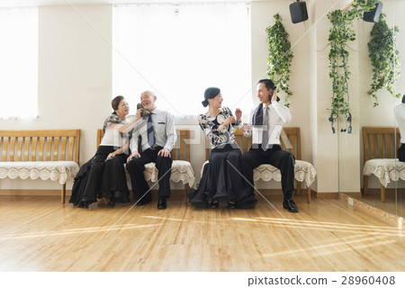 Ballroom dancing Ballroom dancing 28960408