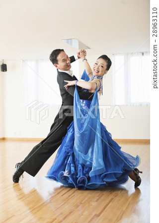 Ballroom dancing Ballroom dancing 28963110