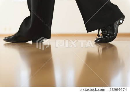Ballroom dancing  28964674