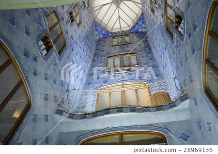 Casabatro Casabatro 28969136