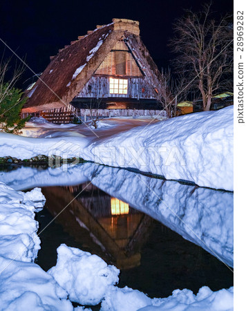 Shirakawago 28969282