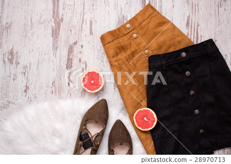 Brown and black suede skirt, brown suede shoes Brown and black suede skirt, brown suede shoes 28970713