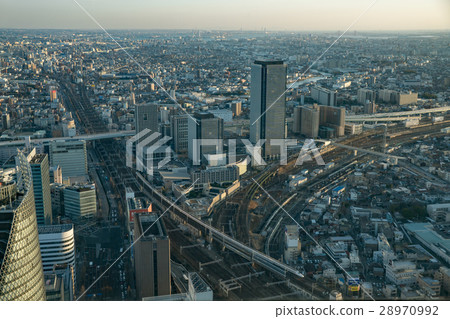 N700 running in Nagoya city at dusk 28970992