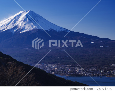 Mt. Fuji view from Misaka Pass (Yamanashi Prefecture) Mt. Fuji view from Misaka Pass (Yamanashi Prefecture) 28971820
