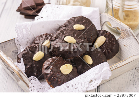 german gingerbread - Lebkuchen 28975007