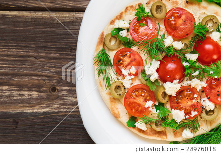 Vegetarian pizza Vegetarian pizza 28976018