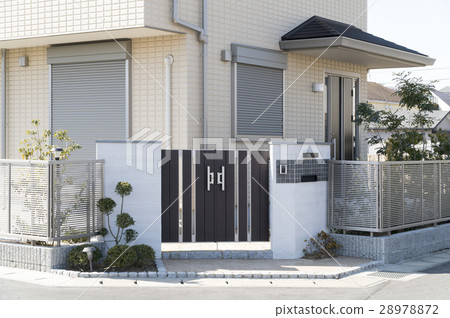 Housing Entrance Approach Design Residential Exterior Exterior Gate with door 28978872