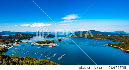 A spectacular view of the Yatsushiro Sea, Amakusa, and Unzen seen from Hario Park in Nagashima Town, Kagoshima Prefecture. 28979766
