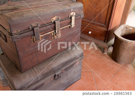 Old wooden antique travel chest used in the past. Old wooden antique travel chest used in the past. 28981563