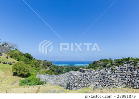Okinawa _ Nakijin castle where you can see the sea 28981879