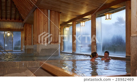 Foreign women enjoying hot spring trip and Japanese women Foreign women enjoying hot spring trip and Japanese women 28982469
