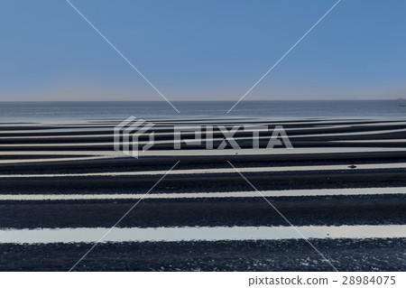 The coast of Okoko 28984075