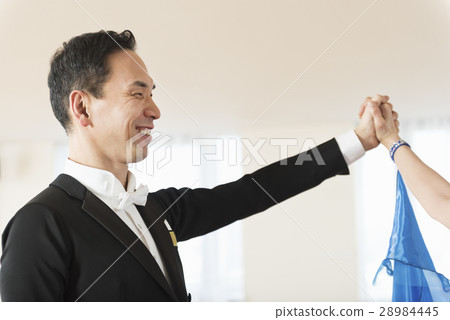 Ballroom dancing Ballroom dancing 28984445