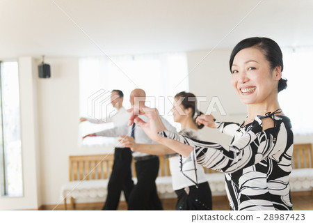Ballroom dancing  28987423