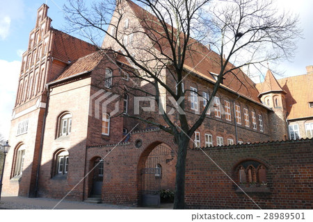 Streets of Lüneburg 28989501