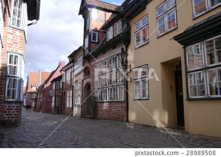 Lueneburg back alley 28989508