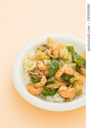 Chinese bowl Chinese-style rice vegetable stir-fry 28989946