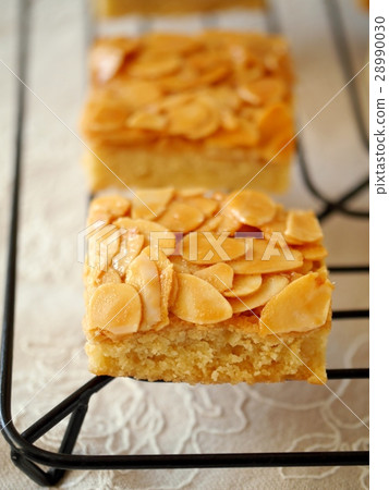 Florentin baked up (up) 28990030