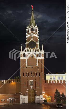 The Spasskaya Tower in Moscow Kremlin The Spasskaya Tower in Moscow Kremlin 28991359
