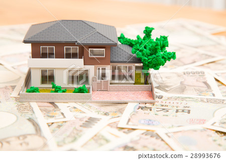 Real estate miniature model house family monies money 28993676