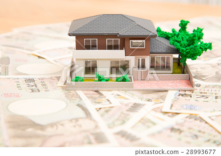 Real estate miniature model house family monies money 28993677