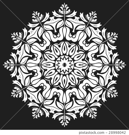 Elegant Vector Ornament in Classic Style Elegant Vector Ornament in Classic Style 28998042