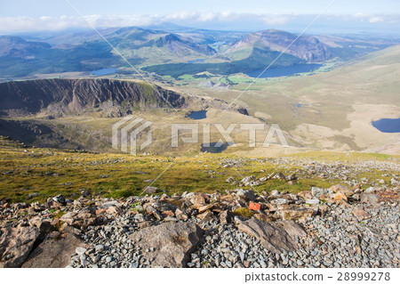 Track in Snowdonia National Park, North Wales, UK 28999278