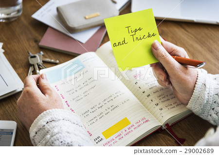 Tips and Tricks Hint Clue Instruction Advice Concept 29002689