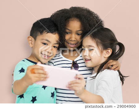 Little Children Selfie Posing Concept 29004900