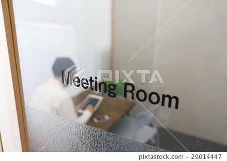 Meeting Room Image Co-working Common Space M Meeting Room Image Co-working Common Space M 29014447