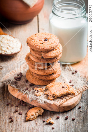 Chocolate chip cookies with milk Chocolate chip cookies with milk 29015773