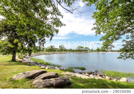 Connecticut coast 29016090