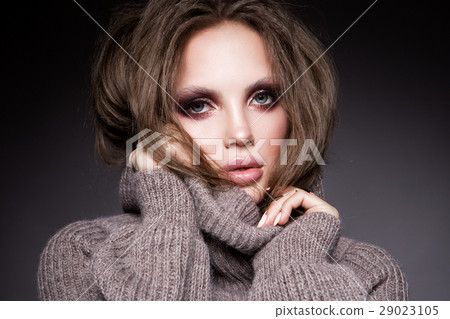 Smoky Eyes Make up. Glamour Lady Portrait. Smoky Eyes Make up. Glamour Lady Portrait. 29023105