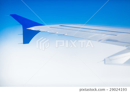 wing of the plane 29024193