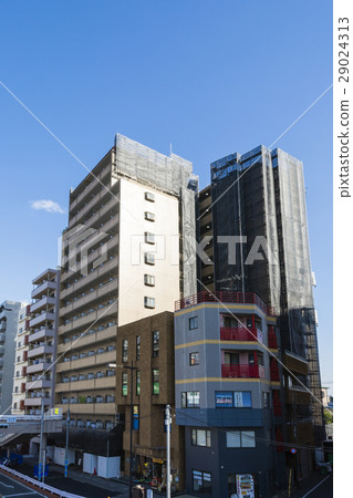 Condominium along the National Road 29024313