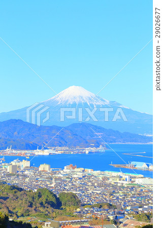 富士和都市風景[靜岡縣·日本晴] 29026677