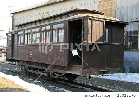 松本電鐵保護車Hanif 1型乘用車（De 963型列車）新村車庫於2007年1月28日拍攝 29028176