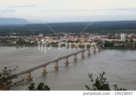 Paksea看法從Wat Puzaroo的 29028697