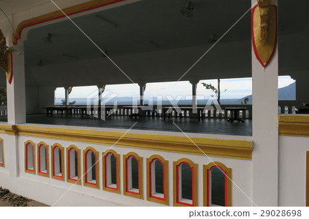 Wat Phousaroo 29028698