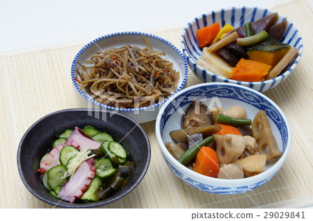 Japanese food dishes 29029841