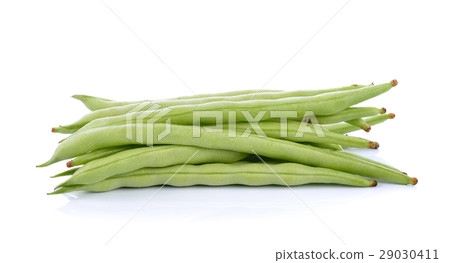 圖庫照片: green beans isolated on a white background.