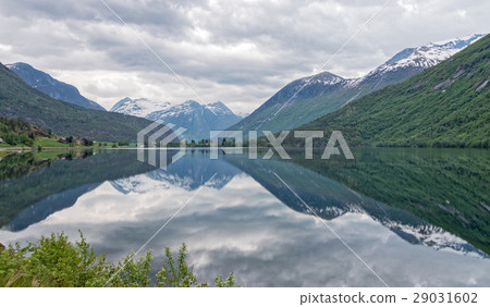 Oppstrynsvatnet lake, Norway. 29031602